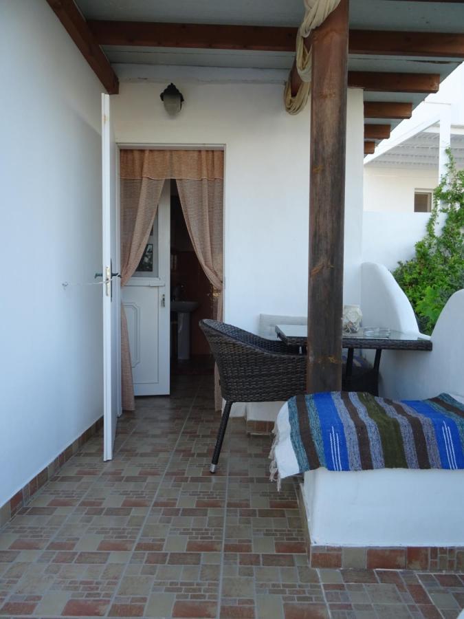 Andreas Studio With Private Parcking Apartment Triovasalos Exterior photo